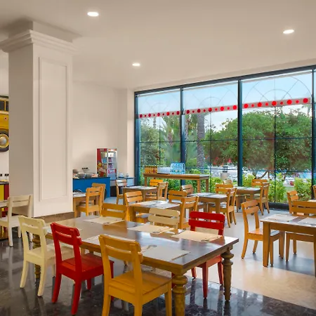 Ic Santai Family - Kids Concept Resort